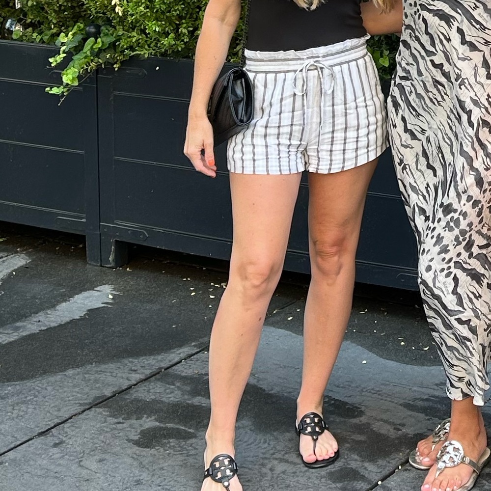 Showpo shorts